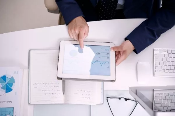 misurare valore contratti digitali tramite dashboard specifiche